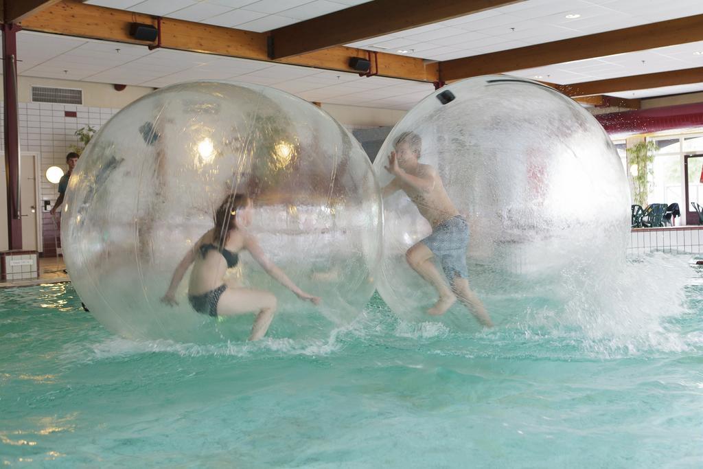 Center Parcs Sandur Emmen Bagian luar foto